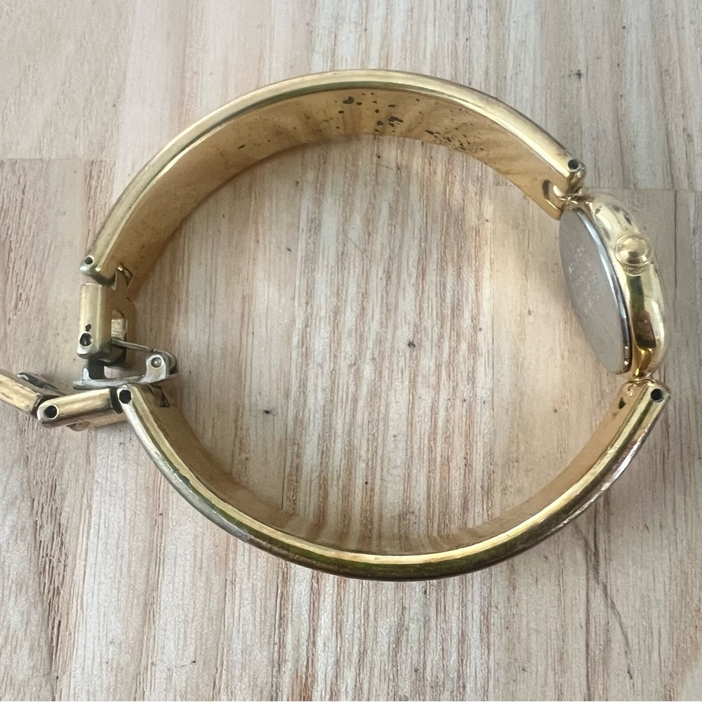 Vintage Seiko ladies black gold tone bracelet dress watch NEW BATTERY - Picture 7 of 12